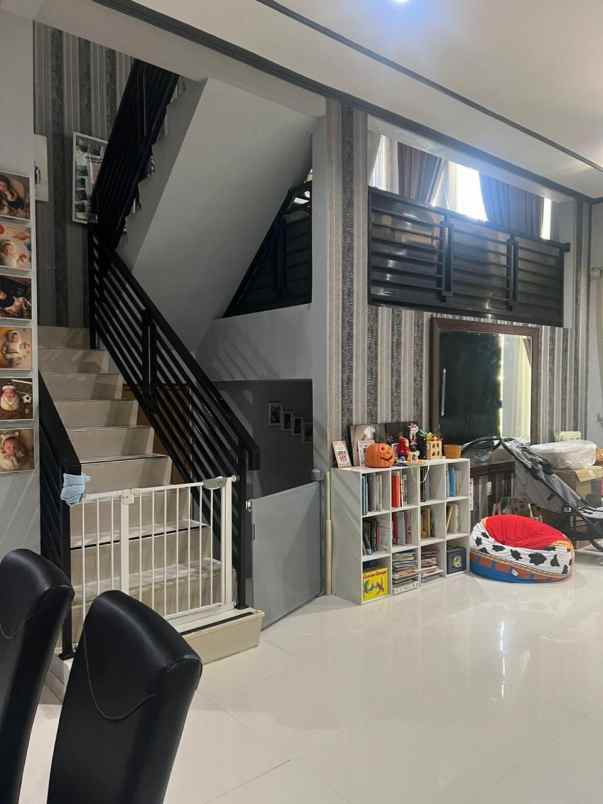 dijual rumah citragran cibubur