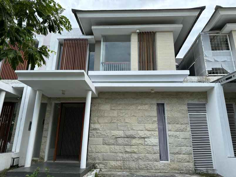 dijual rumah citraland the greenlake