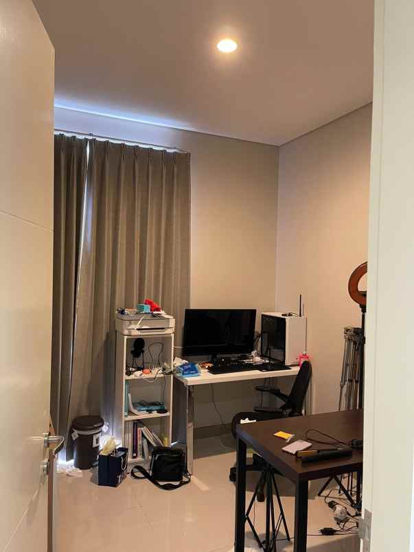 dijual rumah citraland the greenlake