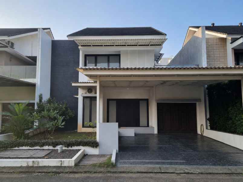 dijual rumah cluster asia tropis hi