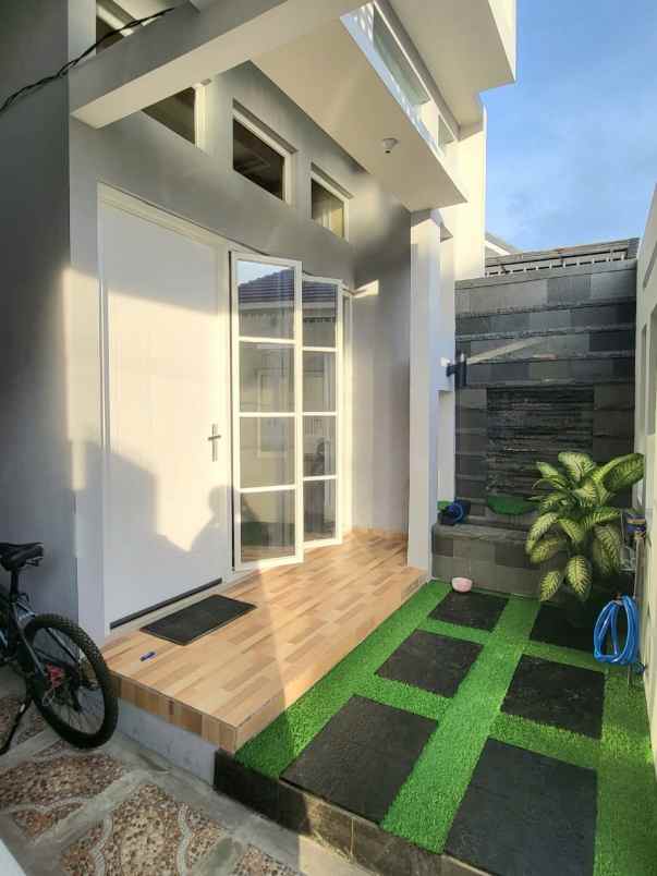 dijual rumah cluster bandara pakis malang