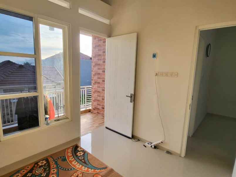 dijual rumah cluster bandara pakis malang