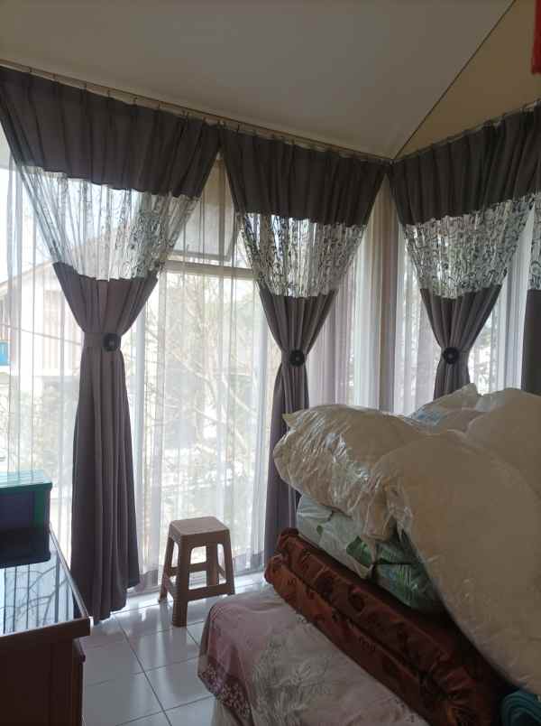 dijual rumah cluster capitol dago