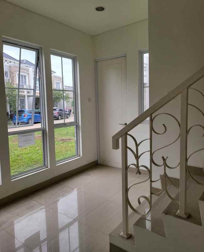 dijual rumah cluster monaco jababeka