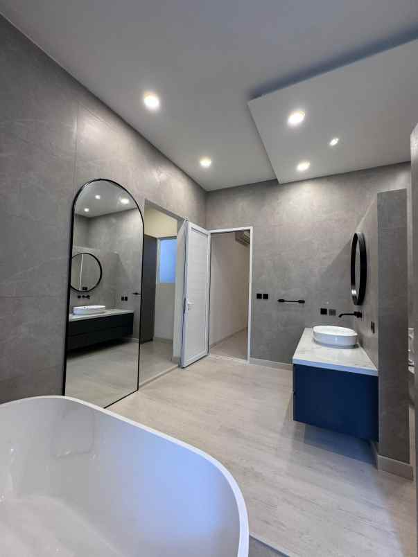 dijual rumah cluster onyx alam sutera