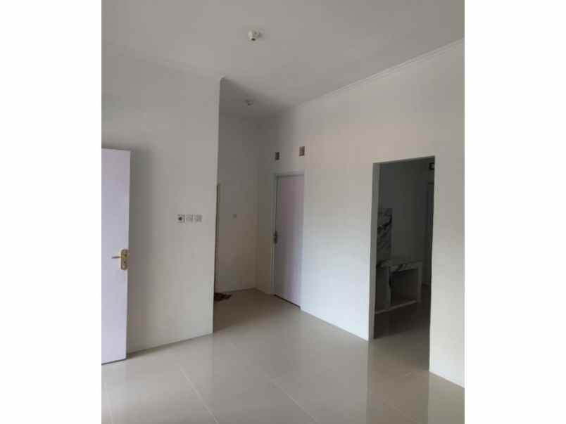 dijual rumah cluster orchid g harvest