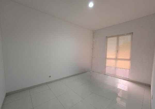 dijual rumah cluster palm spring jgc