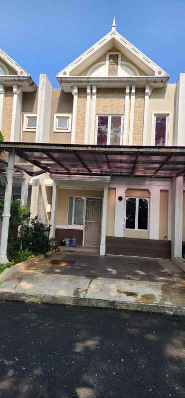 dijual rumah cluster south thames