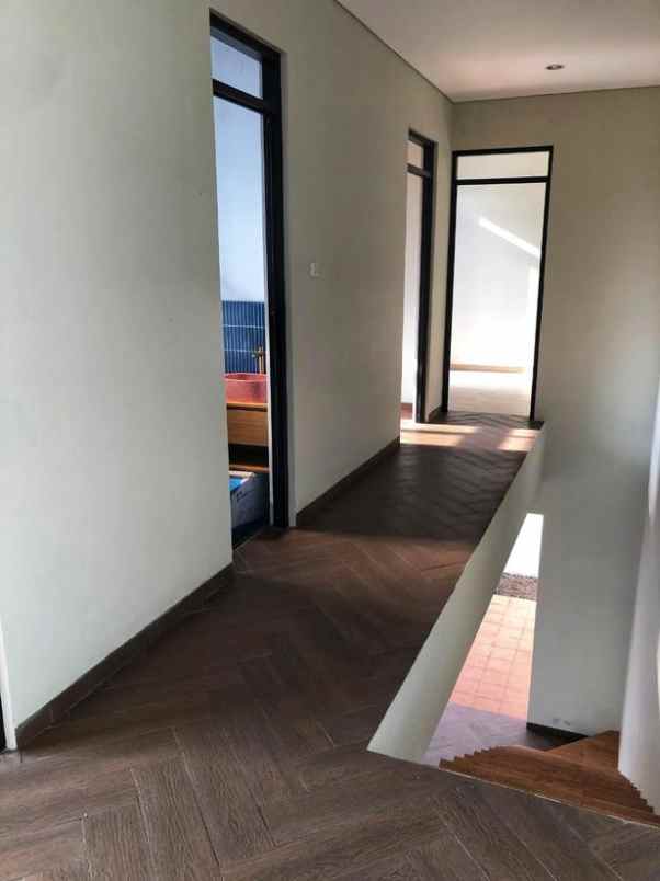 dijual rumah cluster vista cihanjuang