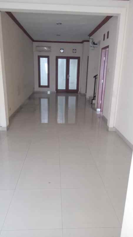 dijual rumah danau mahalona bendungan