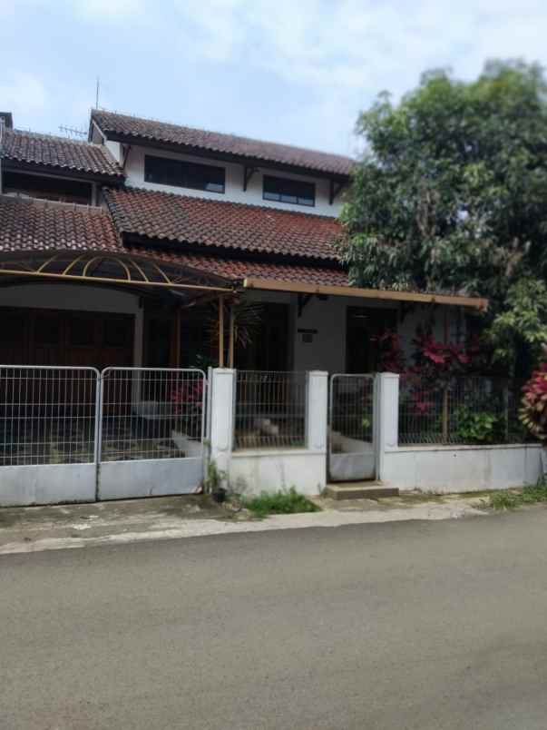 dijual rumah deket tol pasteur bandung