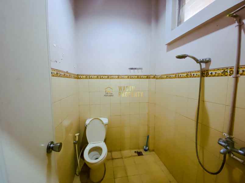 dijual rumah depok sleman