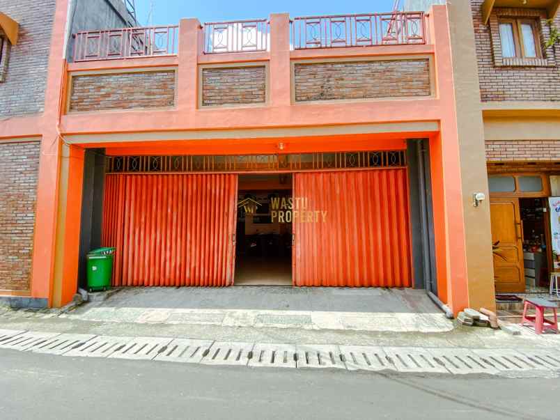 dijual rumah depok sleman