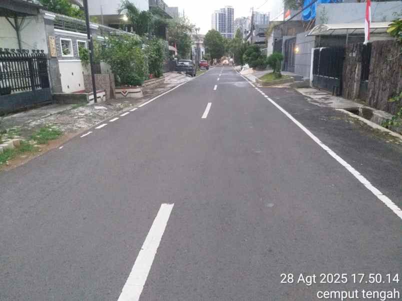 dijual rumah di cempaka putih tengah jakarta pusat