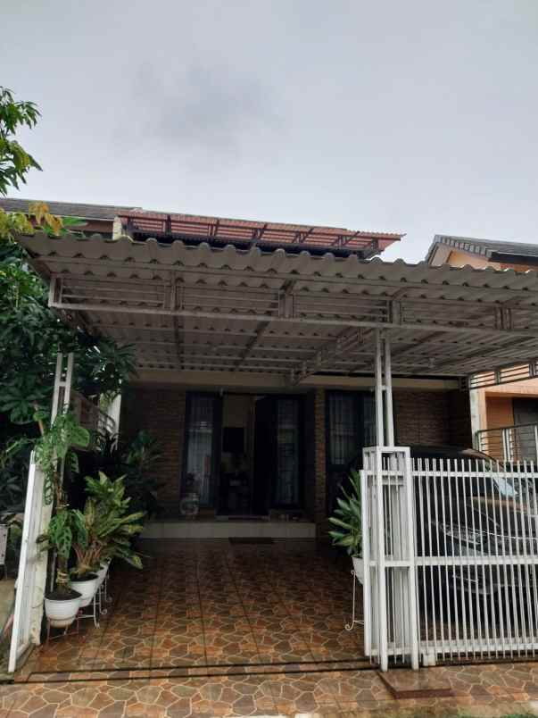 dijual rumah di cibubur residence