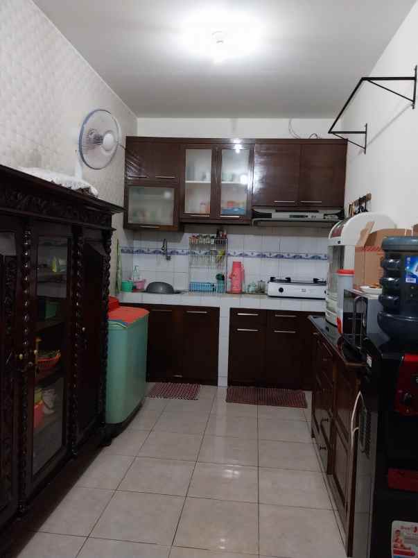 dijual rumah di cibubur residence