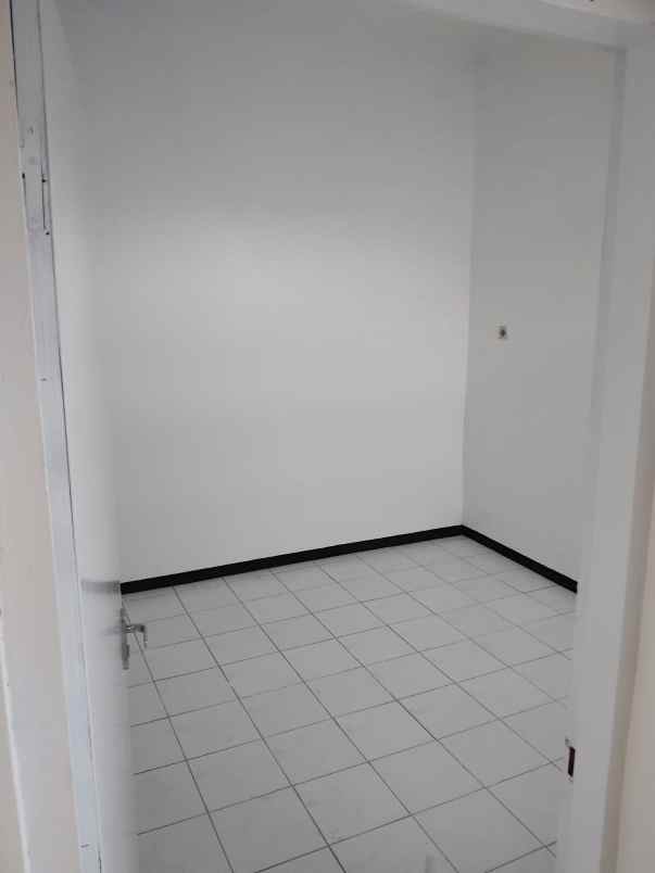 dijual rumah di krapyak semarang