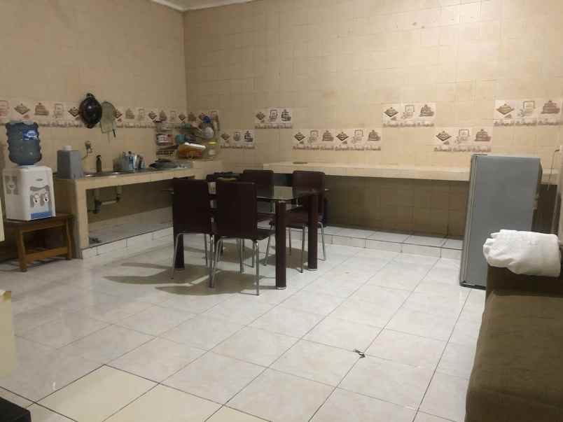 dijual rumah di legenda wisata cibubur