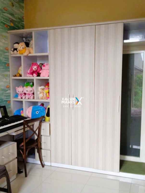 dijual rumah di purimas gununganyar merr rungkut