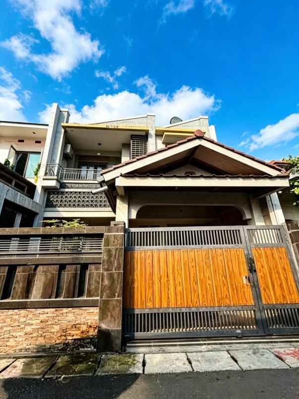 dijual rumah duren sawit