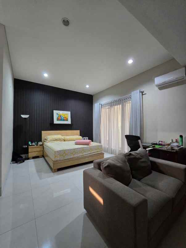 dijual rumah duren sawit jakarta timur