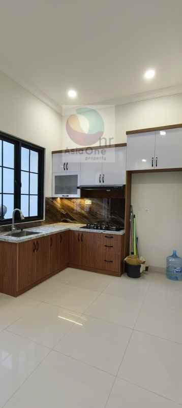 dijual rumah duren sawit jakarta timur