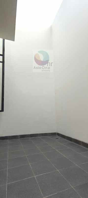 dijual rumah duren sawit jakarta timur