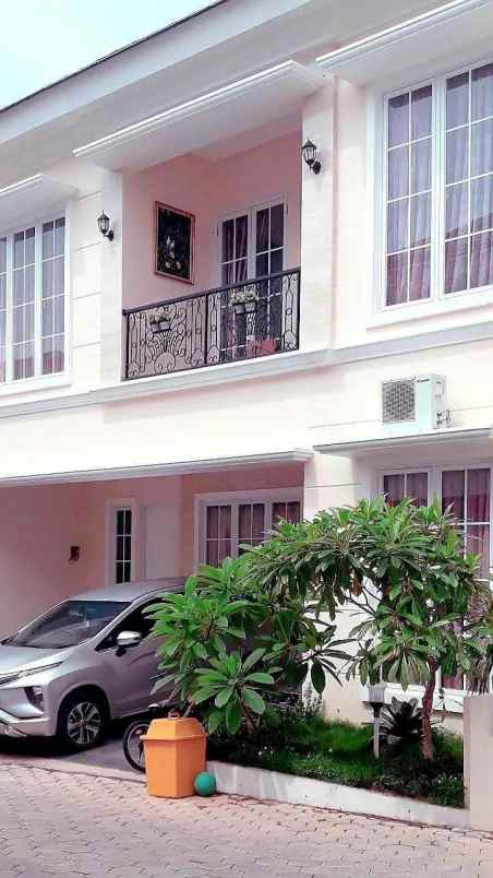 dijual rumah gandul