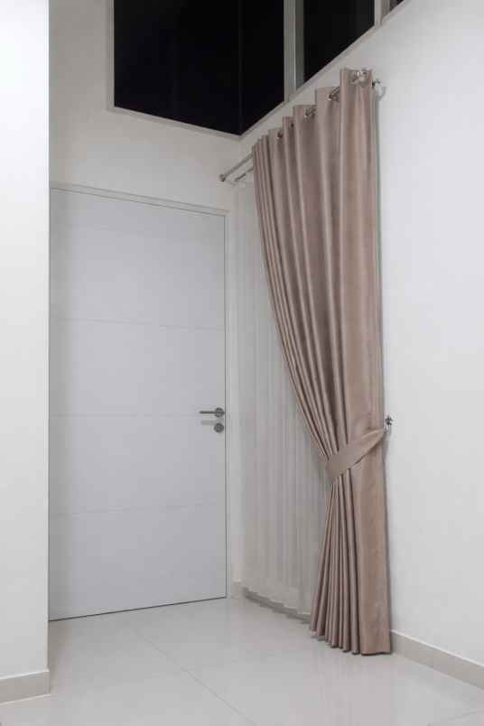 dijual rumah golden berry regency