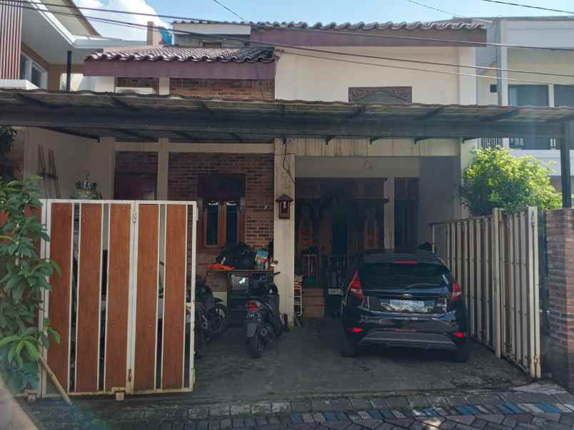 dijual rumah graha elveka