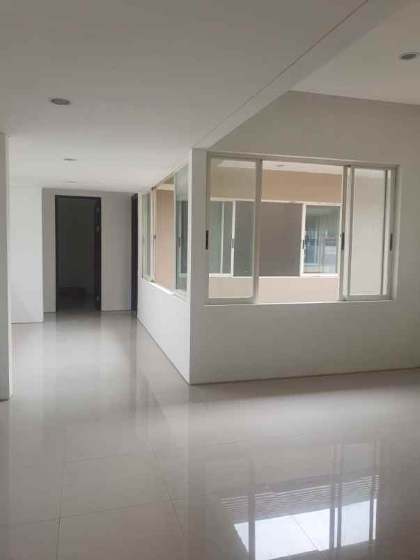 dijual rumah graha natura lontar kec