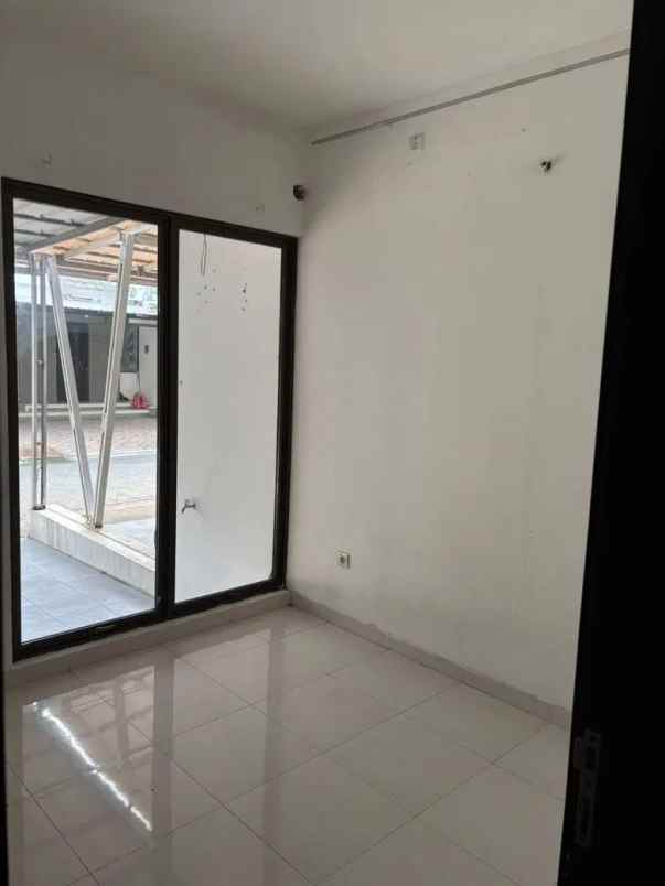 dijual rumah graha raya bintaro