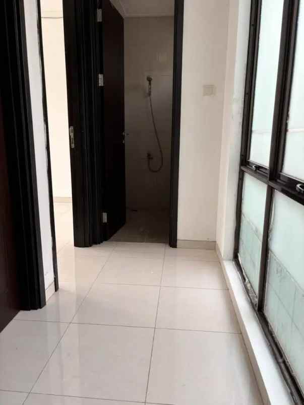 dijual rumah graha raya bintaro