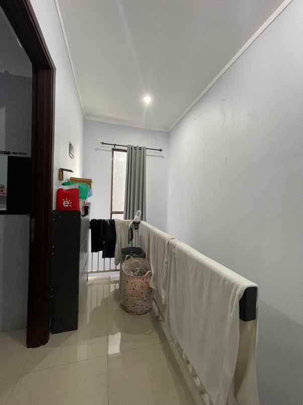 dijual rumah graha raya fortune