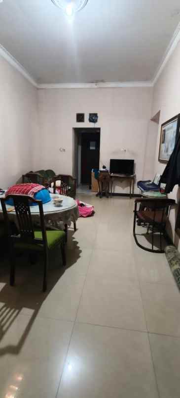 dijual rumah graha taman bunga bsb city
