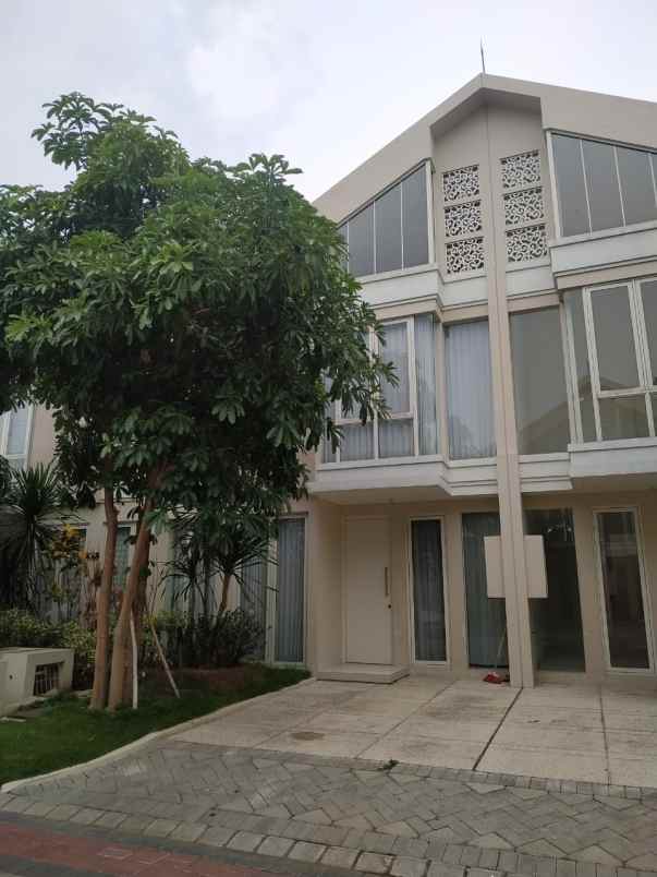 dijual rumah grand island zimbali costa