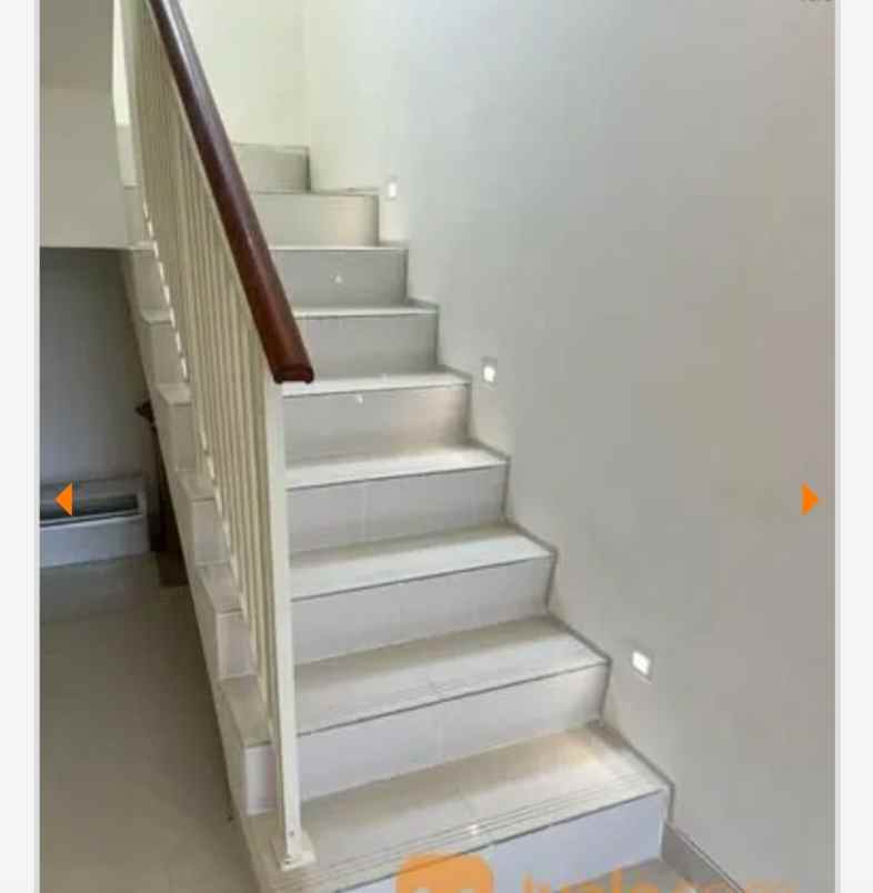 dijual rumah grand pakuwon