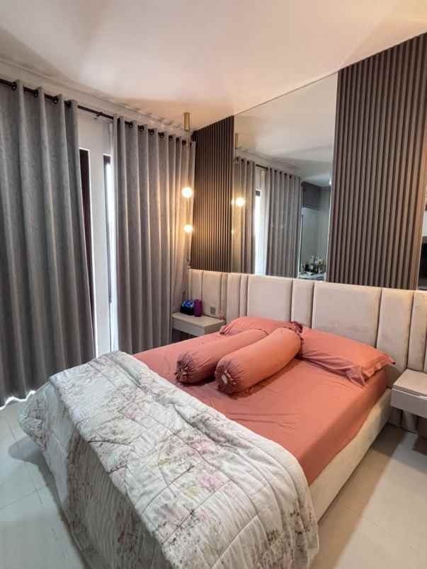 dijual rumah grand wisata bekasi