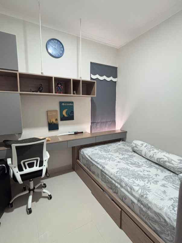 dijual rumah grand wisata bekasi