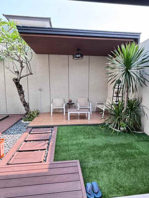 dijual rumah grand wisata bekasi
