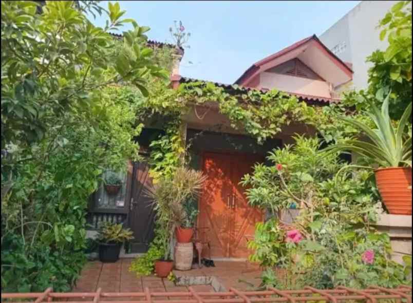 dijual rumah griya bintara indah bekasi