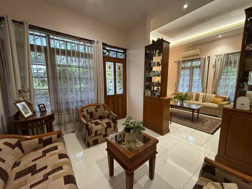dijual rumah griya pasteur bandung utara