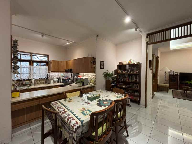 dijual rumah griya pasteur bandung utara