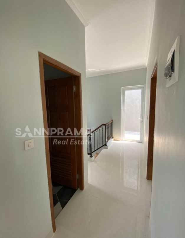 dijual rumah grogol limo depok