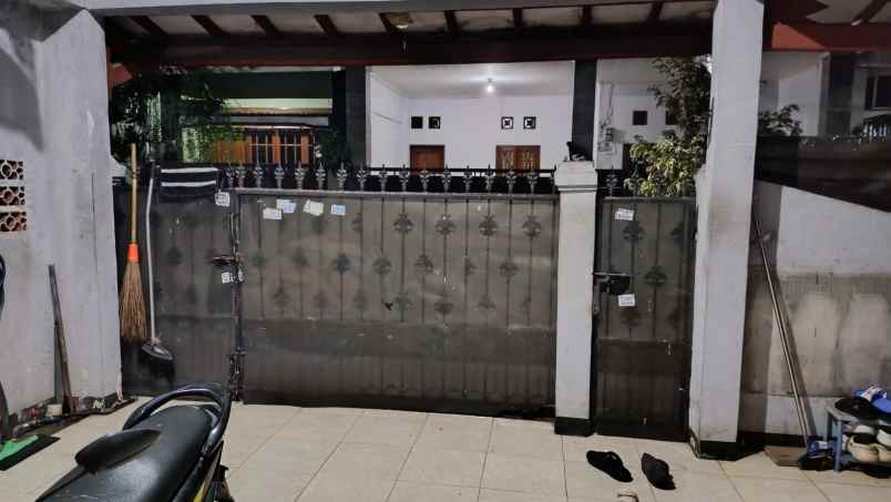 dijual rumah harapan baru
