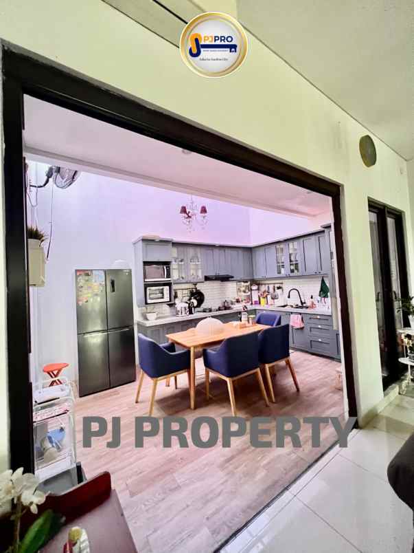 dijual rumah harapan indah cluster