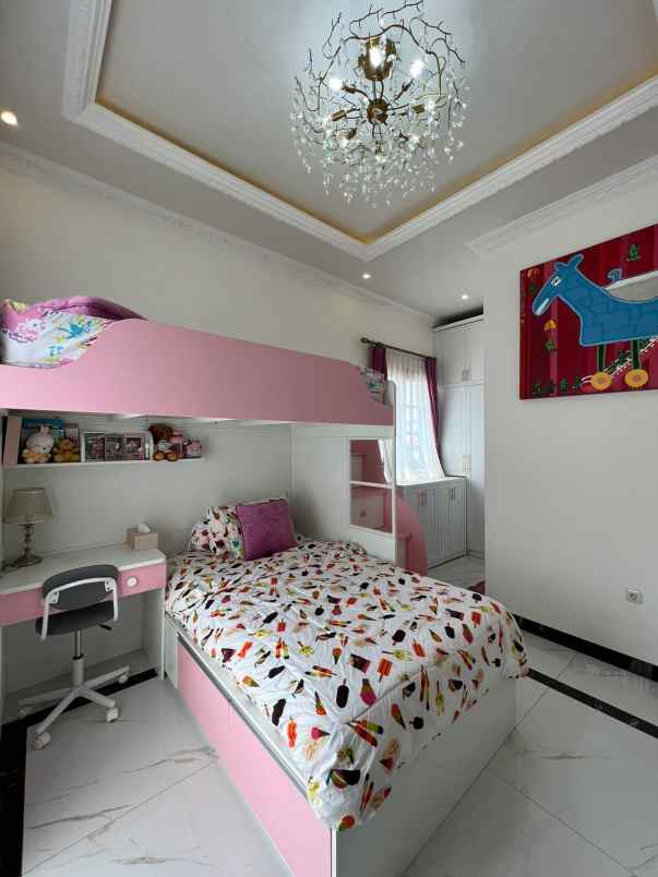 dijual rumah jagakarsa