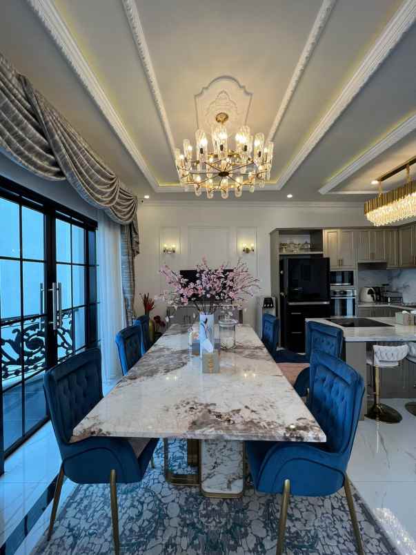 dijual rumah jagakarsa