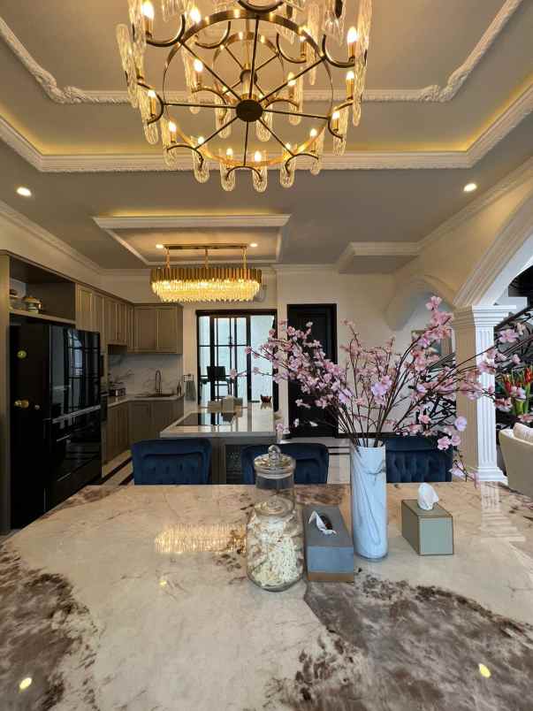 dijual rumah jagakarsa