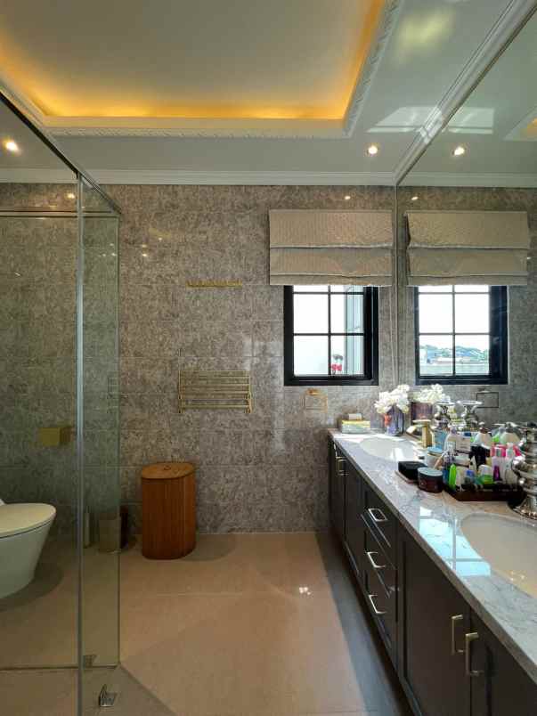 dijual rumah jagakarsa